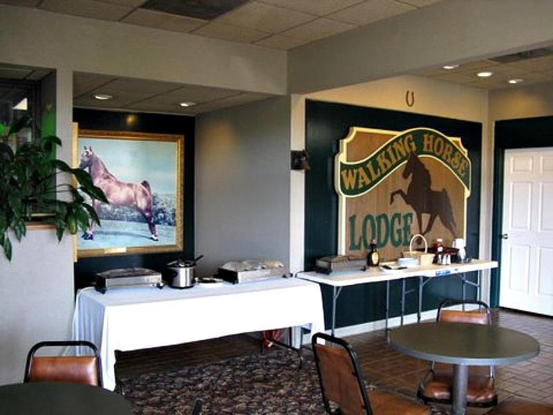 Walking Horse Lodge Lewisburg Экстерьер фото